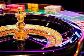 hondatoto togel app interface showing sportsbook and casino sections