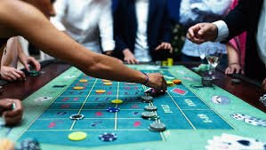 Live Sic Bo betting table display on hondatoto togel showing dice outcomes and payout structure